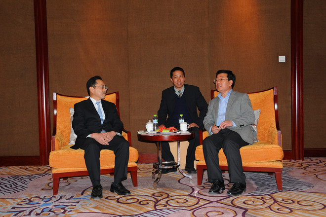 日本“鹿島建設”董事長(cháng)鍋島健彥來(lái)集團參觀(guān)考察